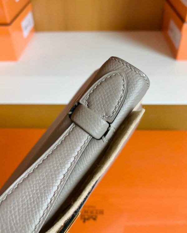 mmexport1699694720964-823x1024-1 Hermès Mini kelly Pochette Epsom Light Grey Gold Hardware 22cm Full Handmade