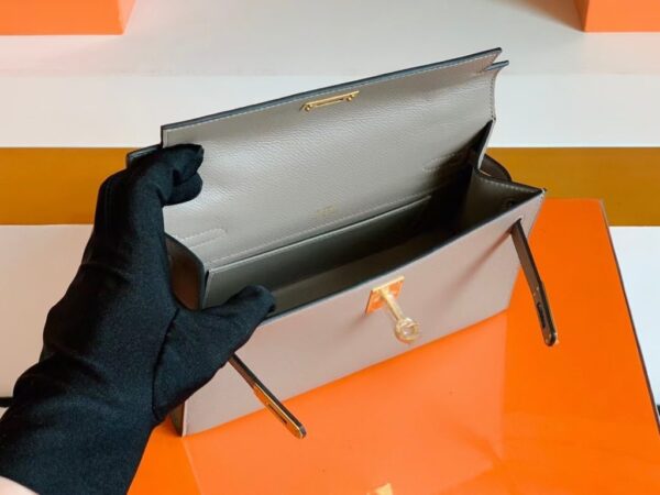 mmexport1699694724261-1024x768-1 Hermès Mini kelly Pochette Epsom Light Grey Gold Hardware 22cm Full Handmade
