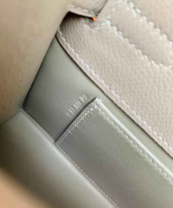 mmexport1699694727668-853x1024-1 Hermès Mini kelly Pochette Epsom Light Grey Gold Hardware 22cm Full Handmade