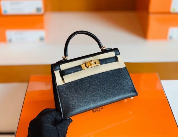 mmexport1699695236427-1024x785-1 Hermès Mini Kelly Epsom CK89 Black Gold Hardware 19cm Full Handmade