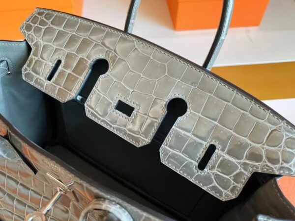 mmexport1705116841829-1024x769-1 Hermès Birkin Matte Porosus crocodile turtledove grey Silver Hardware 25cm Full Handmade