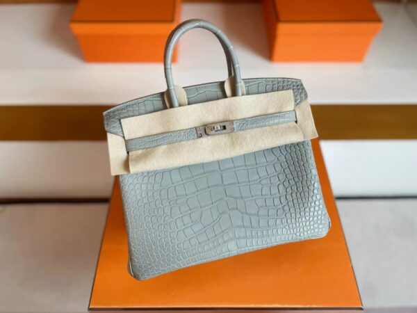 mmexport1713839324947-1024x768-1 H Factory Bags Birkin Matte Alligator crocodile pearl grey Silver Hardware 25cm Full Handmade