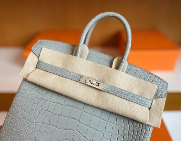 mmexport1713839326543-1024x794-1 H Factory Bags Birkin Matte Alligator crocodile pearl grey Silver Hardware 25cm Full Handmade