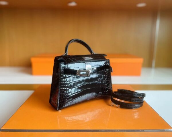 mmexport1715940697451-1024x813-1 H Factory Bags mini kelly Shiny Alligator crocodile Black Silver Hardware 19cm Full Handmade