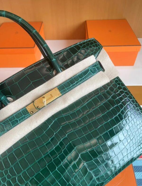 mmexport1718554722549-781x1024-1 H Factory Bags Birkin Shiny Porosus crocodile 6Q Emerald green Gold Hardware 30cm Full Handmade