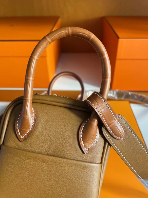 mmexport1739266279387-768x1024-1 H Factory Bags Mini Lindy Touch Swift & Crocodile Leather Golden Brown Gold Hardware 20cm Full Handmade