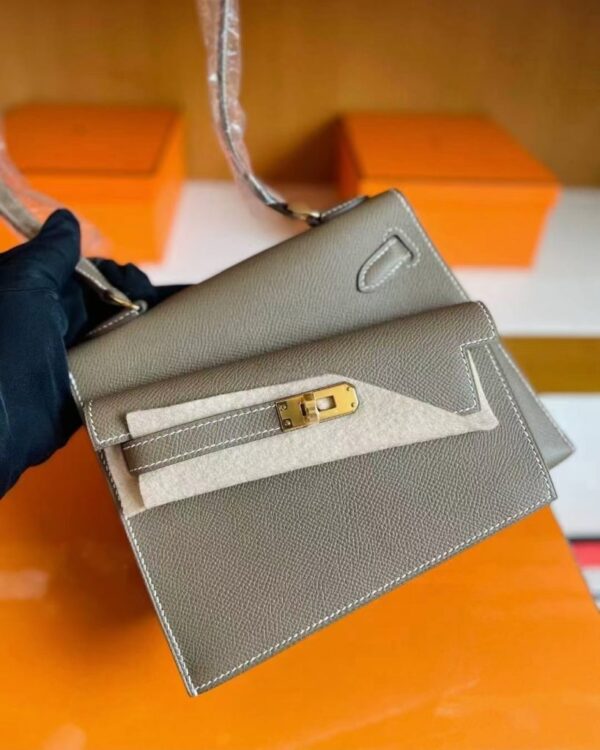 mmexport1744165484421-819x1024-1 H Factory Bags Kelly desordre Epsom Leather Etoupe Grey Gold Hardware 20cm Full Handmade