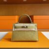 2025-10-31_095437_830-1024x774-1 H Factory Bags Mini Kelly Chever Leather Shiny Gold Light Gold Hardware 19cm Full Handmade