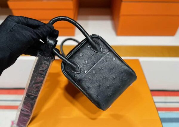 H Factory Bags Mini Lindy Ostrich Leather CK89 Black Black Buckle Hardware 19cm Full Handmade