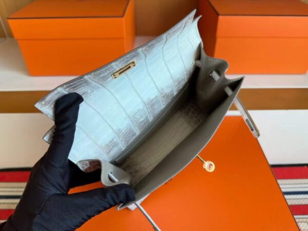 2025-11-21_105339_827-1024x768-1 H Factory Bags Kelly Dance Matte Niloticus Crocodile Himalaya Gold Hardware 22cm Full Handmade