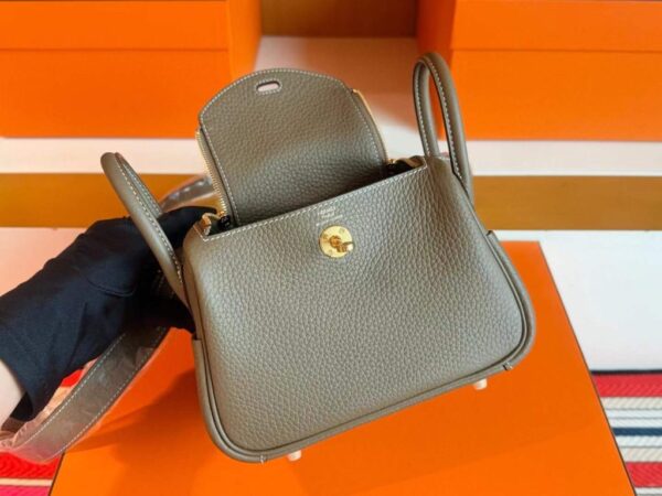 2025-12-17_113425_353-1024x768-1 H Factory Bags Mini Lindy Togo Leather Etoupe Grey Gold Hardware 19cm Full Handmade