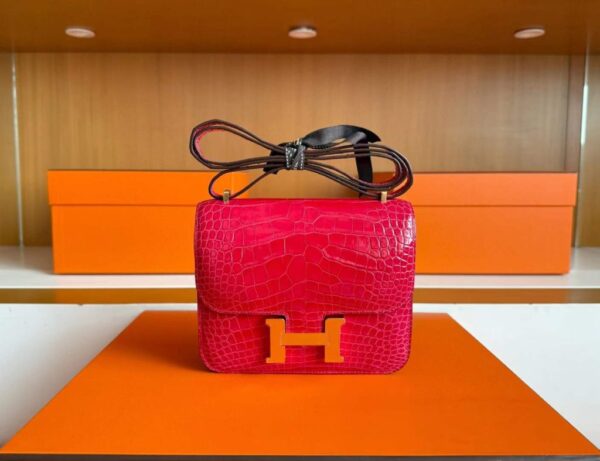 2025-12-22_101137_671-1024x787-1 H Factory Bags Constance Shiny Alligator Crocodile Chinese Red Gold Hardware 18cm Full Handmade