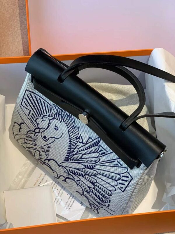 2026-01-05_143918_190-768x1024-1 H Factory Bags Herbag Canvas & Hunter Leather Horse Drawing Black Silver Hardware 31cm Full Handmade