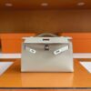 e5beaee4bfa1e59bbee78987_2025-10-10_101057_547-1024x768-1 H Factory Bags Mini Kelly Pochette Swift Leather Cream White Silver Hardware 22cm Full Handmade