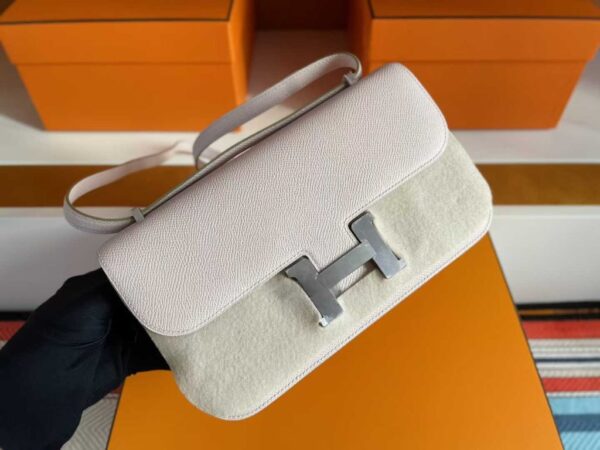 e5beaee4bfa1e59bbee78987_2025-10-11_100238_341-1024x768-1 H Factory Bags Constance To go Epsom Leather Light Sakura Pink Silver Hardware 21cm Full Handmade