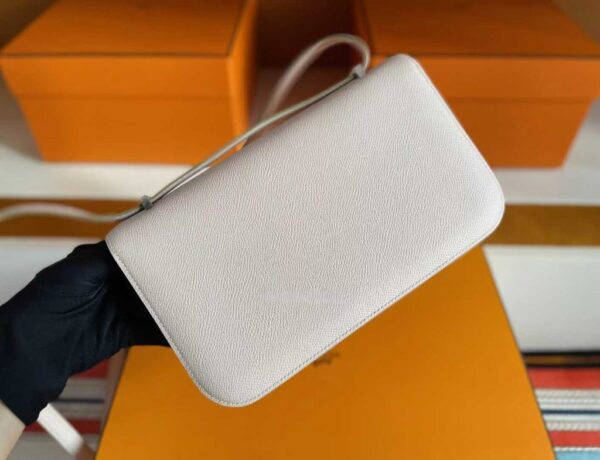 e5beaee4bfa1e59bbee78987_2025-10-11_100240_980-1024x785-1 H Factory Bags Constance To go Epsom Leather Light Sakura Pink Silver Hardware 21cm Full Handmade