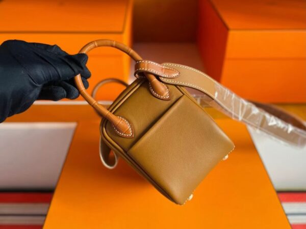 mmexport1749176984434-1024x768-1 H Factory Bags Mini Lindy Touch Swift & Crocodile Golden Brown Gold Hardware 19cm Full Handmade