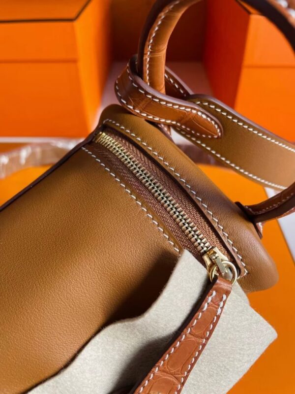 mmexport1749176989168-768x1024-1 H Factory Bags Mini Lindy Touch Swift & Crocodile Golden Brown Gold Hardware 19cm Full Handmade